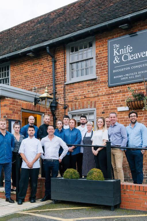 The Knife & Cleaver Houghton Conquest المظهر الخارجي الصورة